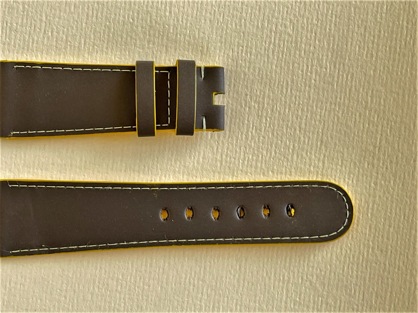 Brown Recycled Rubber Strap 16mm, 18mm, 19mm, 20mm, 21mm, 22mm General style