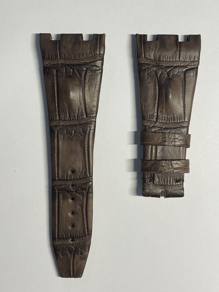 Audemars Piguet Royal Oak Offshore style watch strap 28mm in Hornback Wood Brown Vintage Alligator Leather