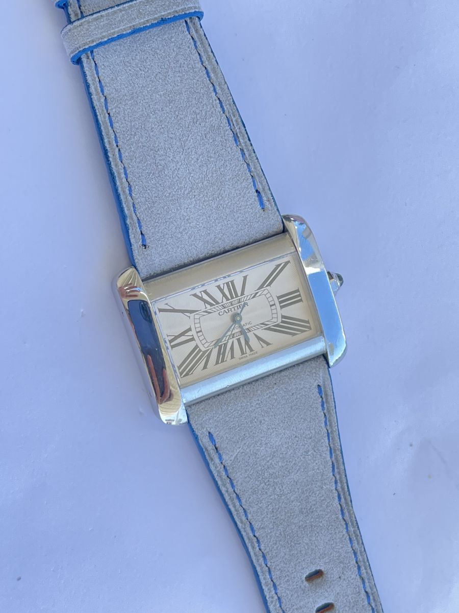 Cartier Divan XL strap 29mm in Pearl Fog Alcantara